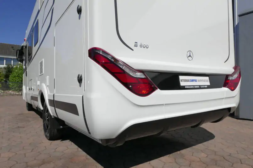 Hymer BMC-I 600 White Line | Mercedes-Benz | AL-KO 4430 chassis | 170 pk 9G automaat | Lithium | 9
