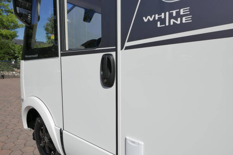 Hymer BMC-I 600 White Line | Mercedes-Benz | AL-KO 4430 chassis | 170 pk 9G automaat | Lithium | 18