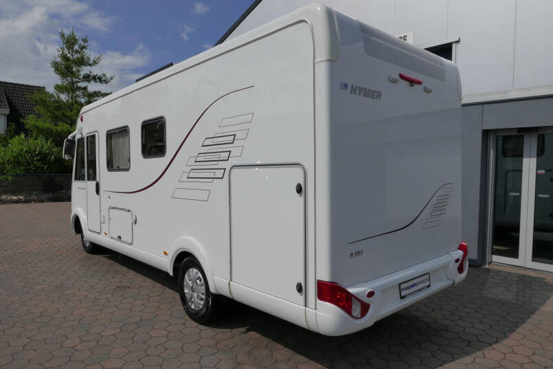 Hymer B 594 | 3.0L 177pk | Dwarsbed | Hefbed | Grote garage | 5