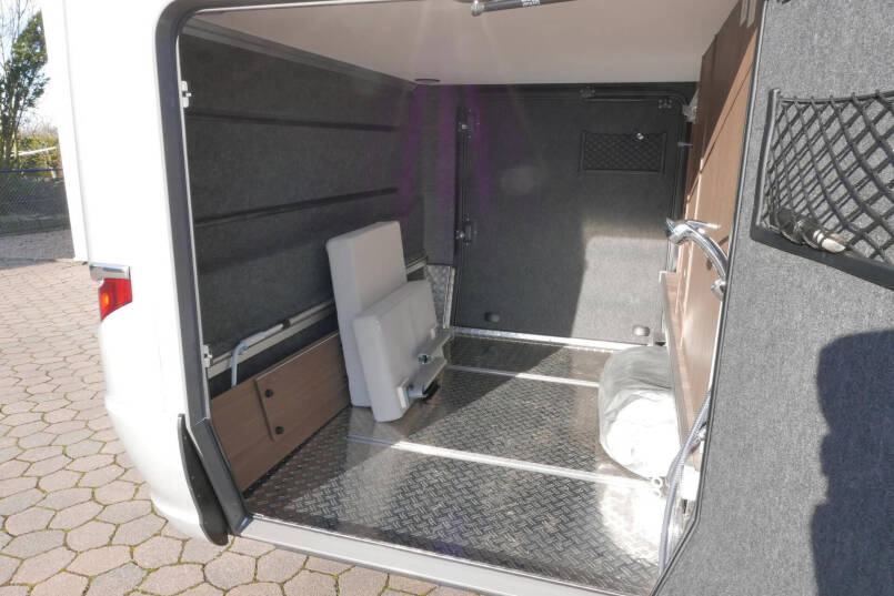 Hymer B ML-I 780 MasterLine Crystal silver, 9G AUTOMAAT, Lithium, airco 10