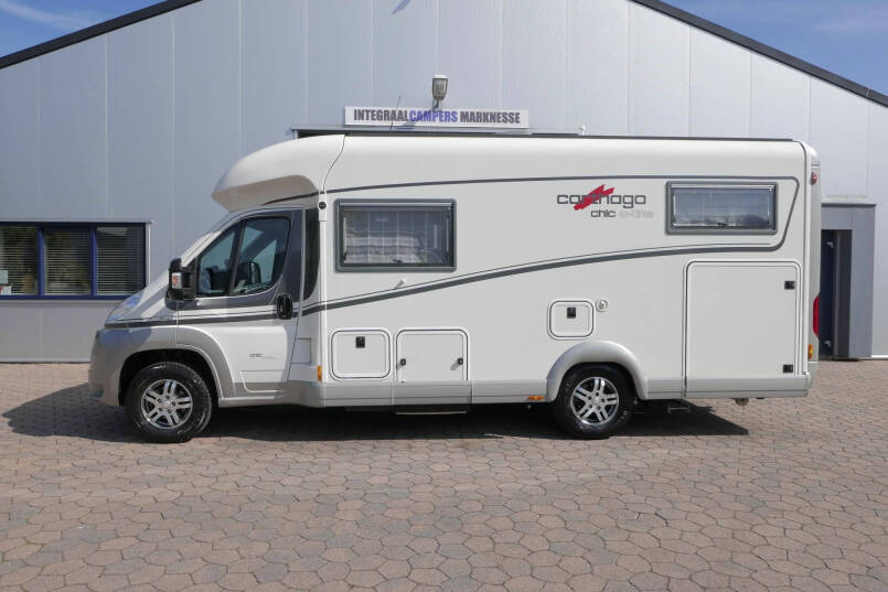 Carthago Chic C-Line T 4.3 | 3.0 Automaat | Levelsysteem | Luchtvering | Airco | Enkele bedden | 2