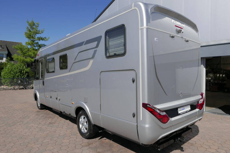 Hymer BMC-I 680 | Mercedes | 9G Automaat | Crystal-zilver metallic | Enkele bedden | 5