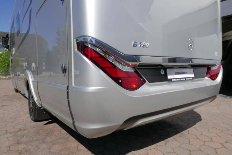 Hymer BML I 780 MasterLine 9G Automaat, Crystal Silver, Levelsysteem 9