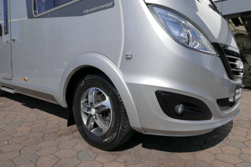 Hymer B 678 DL Dynamic Line | 180 pk | Automaat | Levelsysteem | 2x TV | Zilver metallic | 10