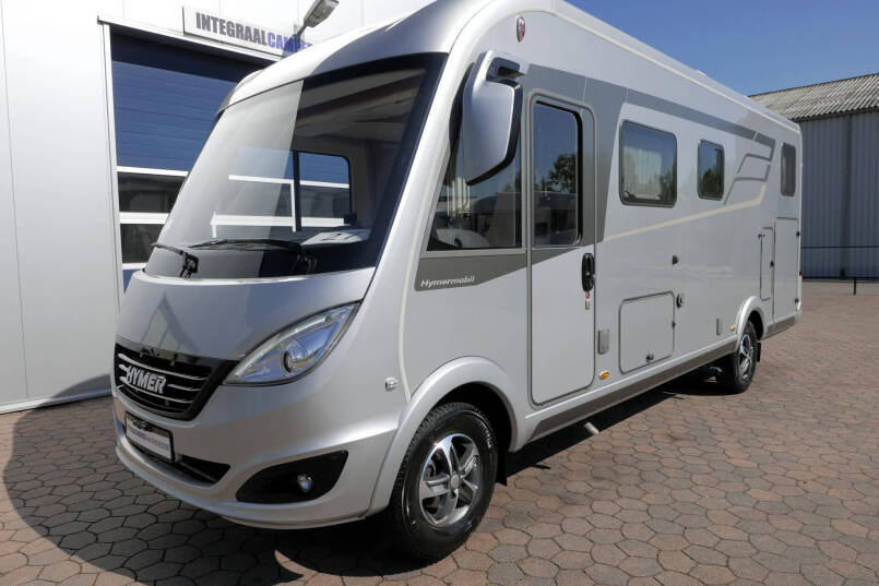 Hymer B 678 DL Dynamic Line | 180 pk | Automaat | Levelsysteem | 2x TV | Zilver metallic | 11