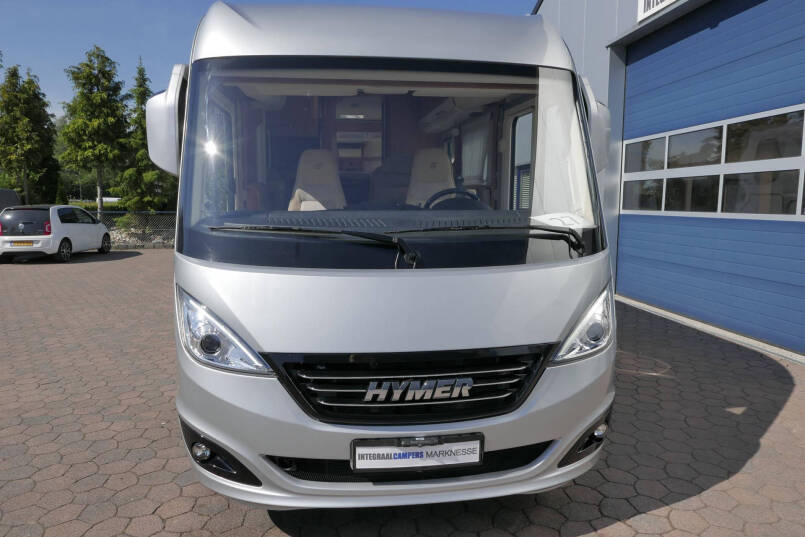 Hymer B 678 DL Dynamic Line | 180 pk | Automaat | Levelsysteem | 2x TV | Zilver metallic | 1