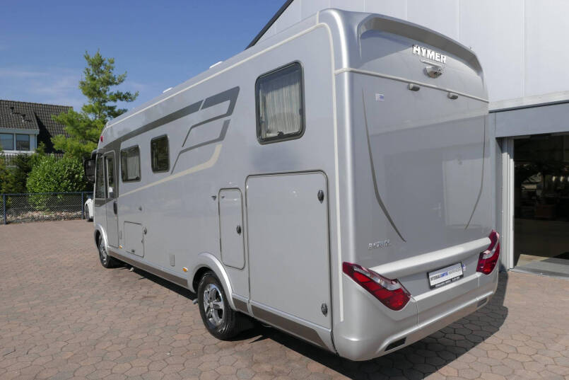 Hymer B 678 DL Dynamic Line | 180 pk | Automaat | Levelsysteem | 2x TV | Zilver metallic | 5