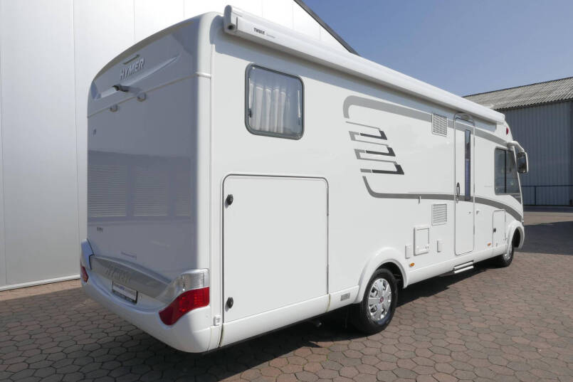 Hymer B 704 PL Premium Line | 3.0 Automaat | Enkele bedden | Grote garage | 9