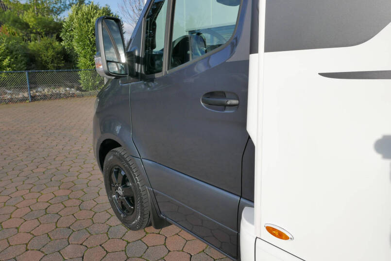 Hymer B ML-T 780 MasterLine | Levelsysteem | Airco | Lithium | Omvormer | Enkele bedden | 16