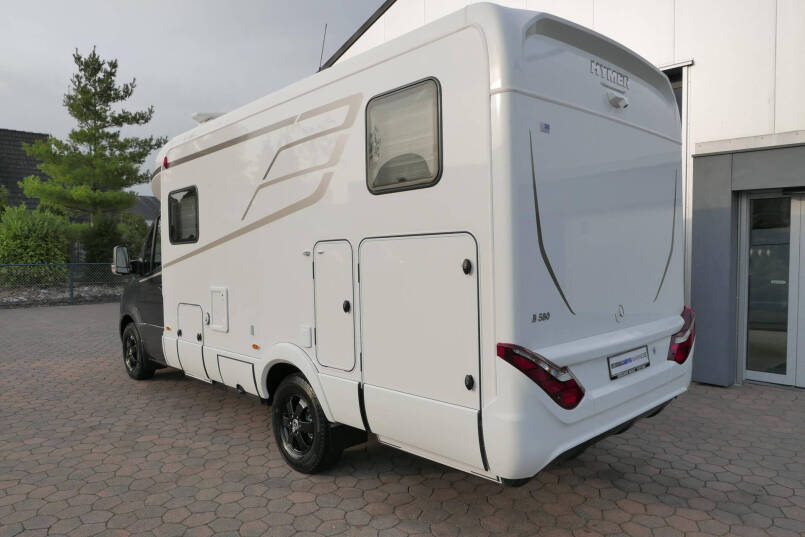 Hymer BMC-T 580 | Mercedes-Benz | Enkele bedden | Grote garage | 5