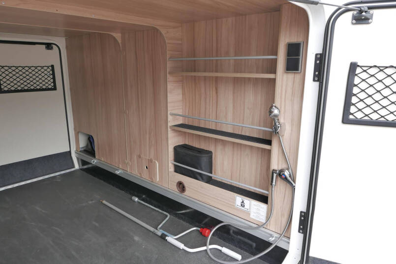 Hymer Exsis-I 474 | Bovenkastjes | Lithium | 6.64 m | Enkele bedden | 12