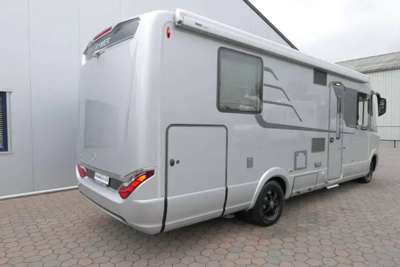 Hymer B ML-I 790 MasterLine | Queensbed | 5 Persoons | Levelsysteem | Lithium | 2023 | 12