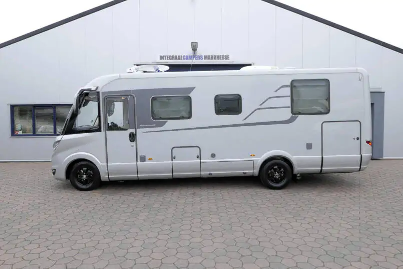 Hymer B ML-I 790 MasterLine | Queensbed | 5 Persoons | Levelsysteem | Lithium | 2023 | 2