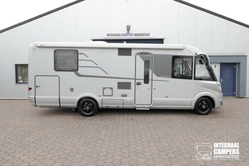 Hymer BML-I 790 MasterLine | Queensbed | 5 Persoons | Levelsysteem | Lithium | 2023 | 63