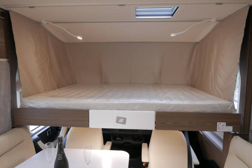 Hymer BML-I 780 MasterLine | Enkele bedden | 5 Persoons | Levelsysteem | Lithium | 2023 | 57