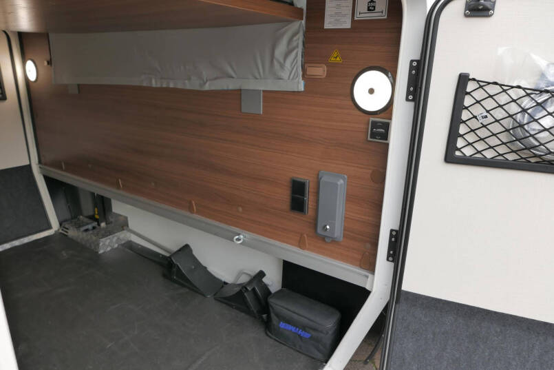 Hymer B MC-I 690 9G Automaat | Queensbed | Levelsysteem | Dakairco | 14