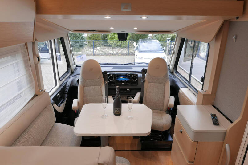 Hymer B MC-I 680 ModernComfort | Levelsysteem | Lithium | Airco | 22