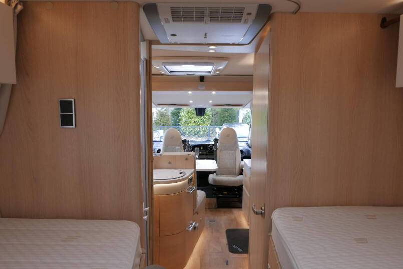 Hymer B MC-I 680 ModernComfort | Levelsysteem | Lithium | Airco | 49