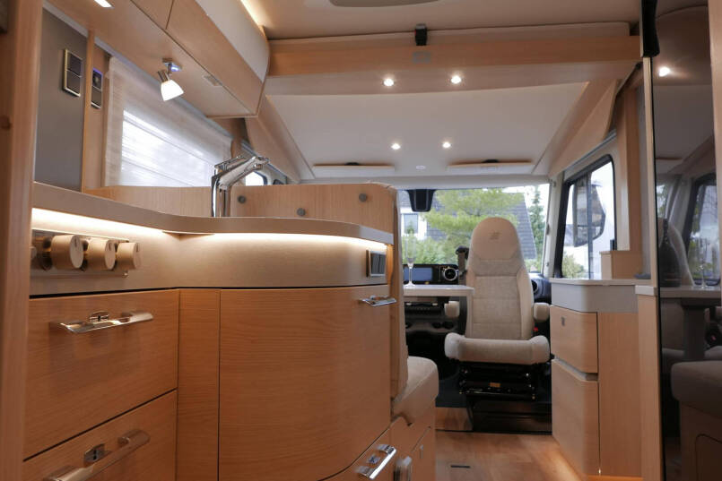 Hymer B MC-I 680 ModernComfort | Levelsysteem | Lithium | Airco | 53