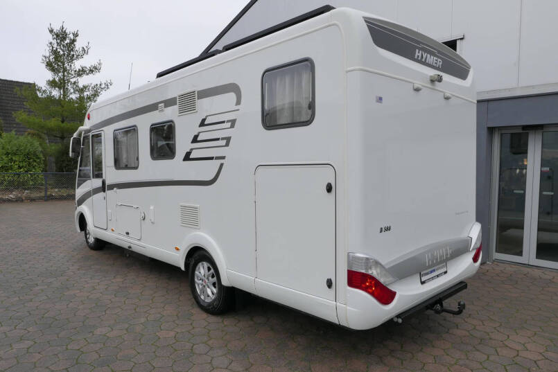 Hymer B 588 PL PremiumLine | Automaat | Levelsysteem | Enkele bedden | Airco | 5