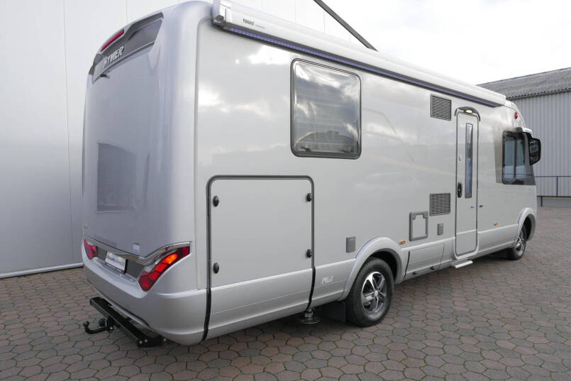 Hymer B-SL 708 SupremeLine | 180 PK automaat | Queensbed | Levelsysteem 7