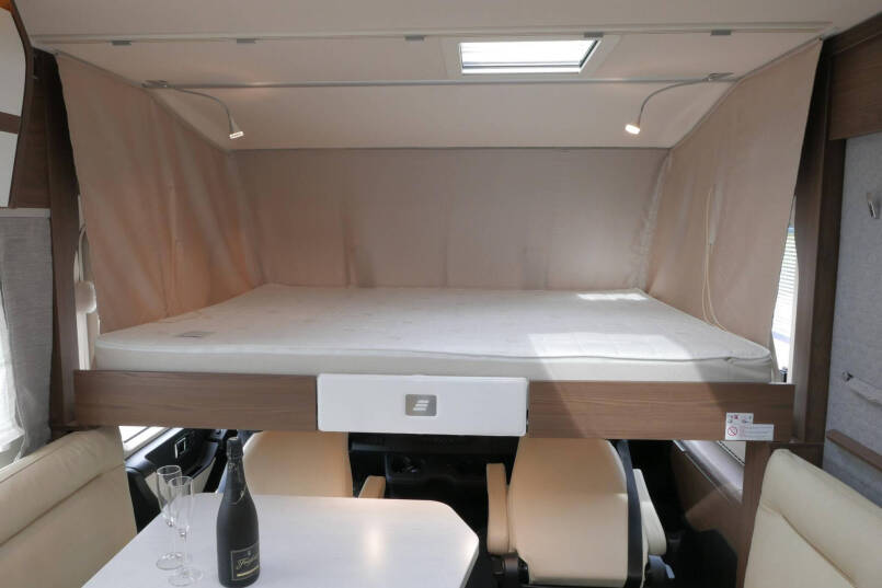 Hymer B ML-I 780 MasterLine | Enkele bedden | 5 Persoons | Levelsysteem | 47