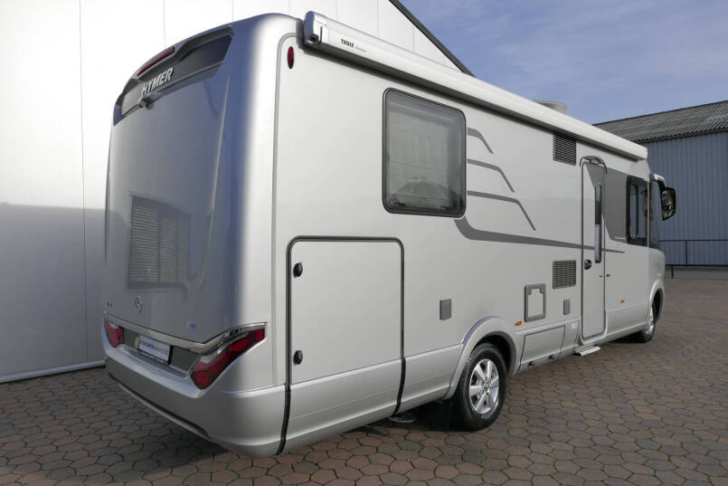 Hymer B ML-I 790 MasterLine | Bovenkastjes | Queensbed | Levelsysteem | Lithium | 11