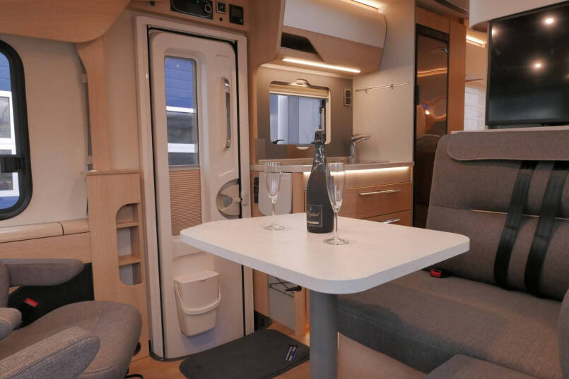 Hymer BMC-I 580 ModernComfort | Enkele bedden | Nieuw | 28