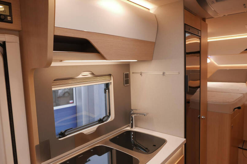 Hymer BMC-I 580 ModernComfort | Enkele bedden | Nieuw | 35