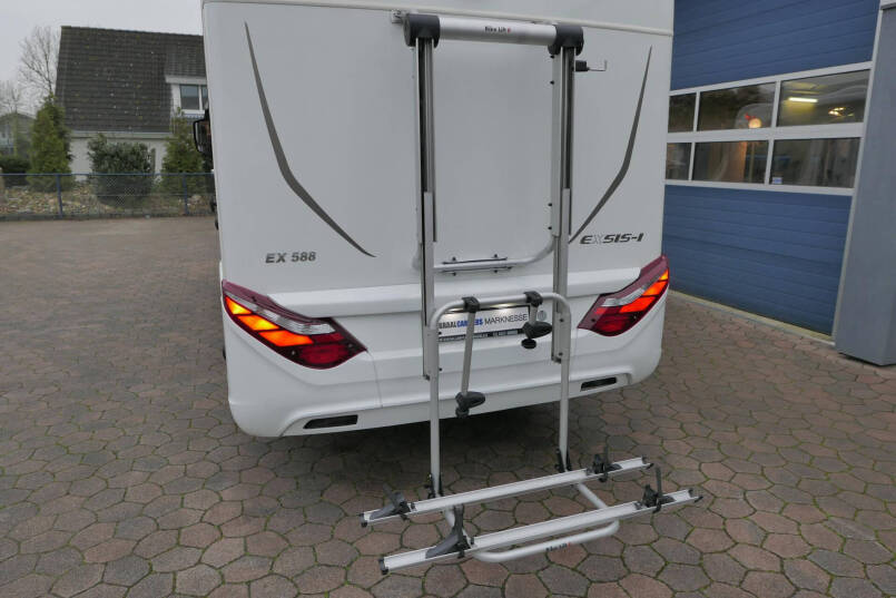 Hymer Exsis-i 588 | Enkele bedden | Airco | Schotel | 9