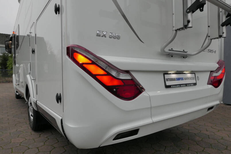 Hymer Exsis-i 588 | Enkele bedden | Airco | Schotel | 8