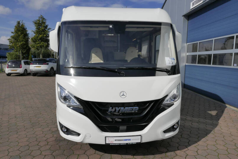 Hymer B MC-I 680 ModernComfort | Bovenkastjes | Levelsysteem | Lithium | Alde 1