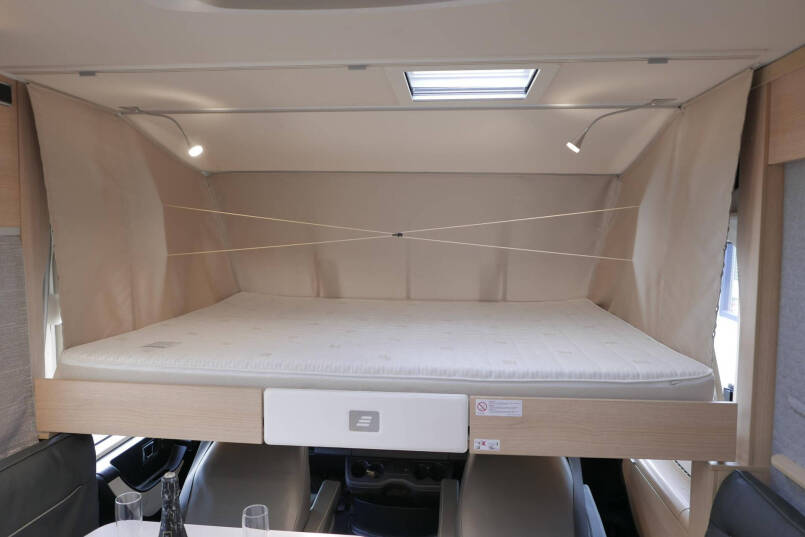 Hymer B ML-I 780 MasterLine | Enkele bedden | 5 Persoons | Levelsysteem | Lithium 62