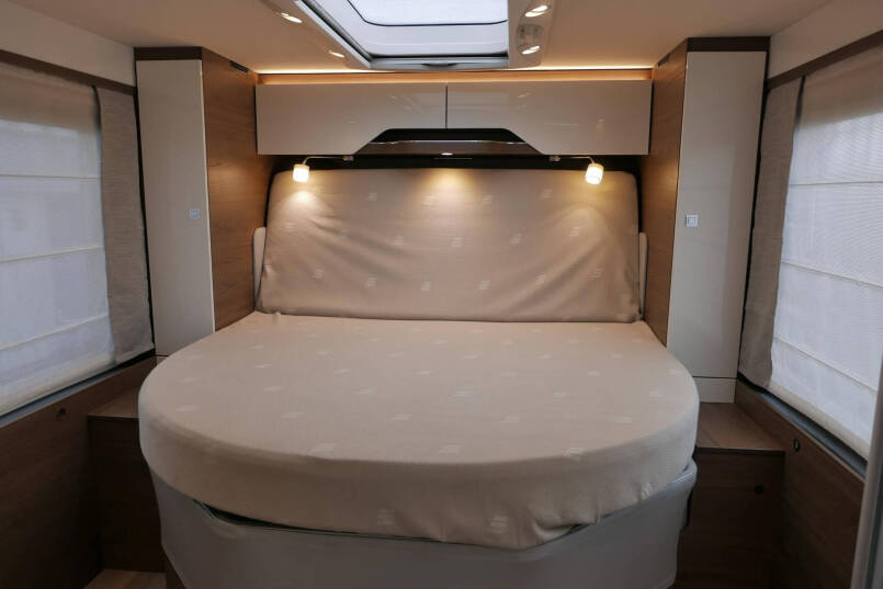 Hymer B ML-I 790 MasterLine | Queensbed | Levelsysteem | Lithium | Hefbed 49