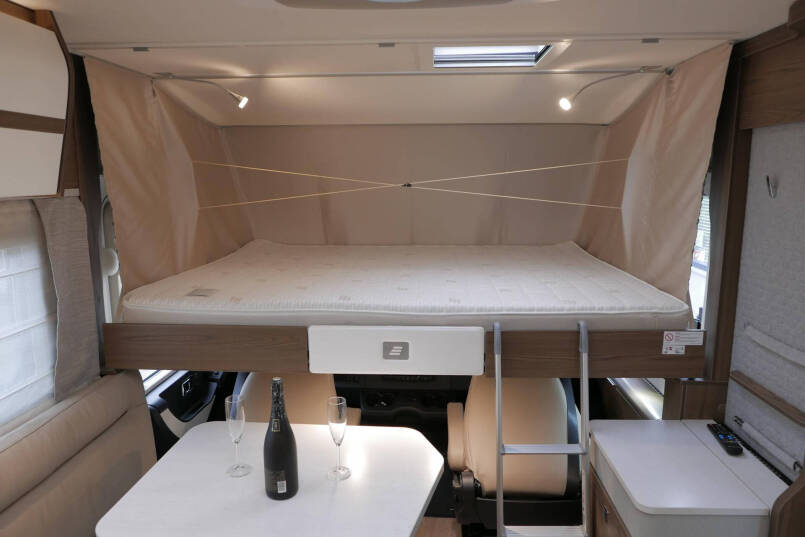 Hymer B ML-I 790 MasterLine | Queensbed | Levelsysteem | Lithium | Hefbed 62