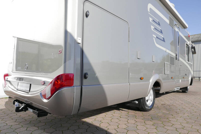 Hymer B 680 S StarLine  | 3.0 V6 Automaat | Levelsysteem | Airco | Enkele bedden 11