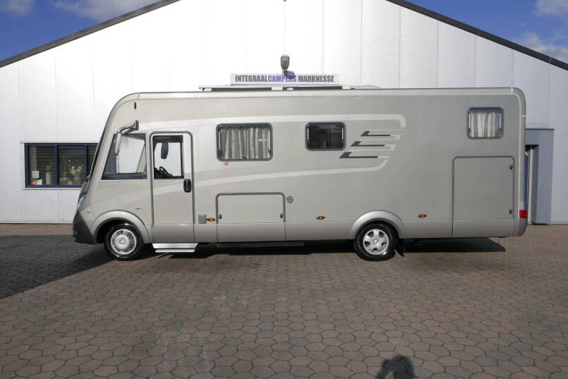 Hymer B 680 S StarLine  | 3.0 V6 Automaat | Levelsysteem | Airco | Enkele bedden 2