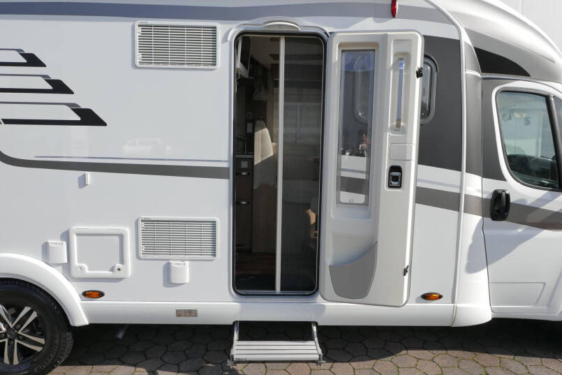 Hymer T 678 CL | AL-KO MAXI | Enkele bedden | Hefbed 16