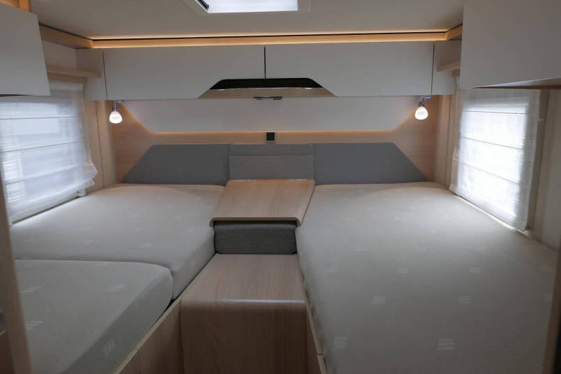 Hymer BMC-I 600 White Line | 5 Zitplaatsen | Lithium | Airco | Mercedes | 32