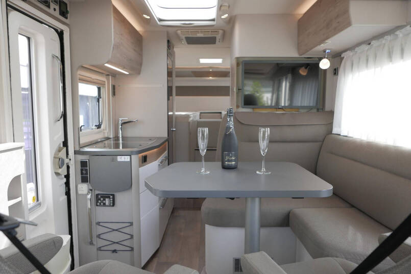 Hymer Exsis-I 580 | 9G Automaat | Levelsysteem | Luchtvering | Airco 29