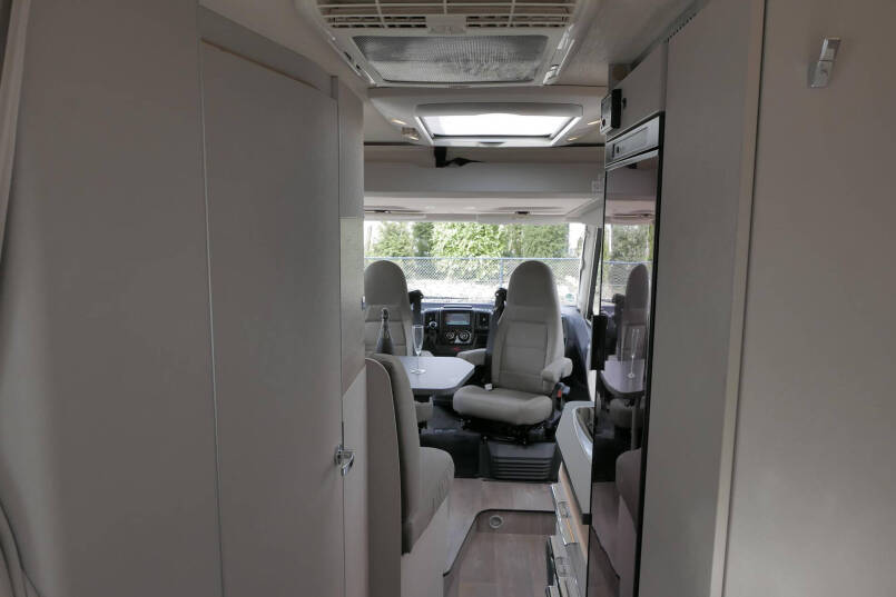Hymer Exsis-I 580 | 9G Automaat | Levelsysteem | Luchtvering | Airco 43