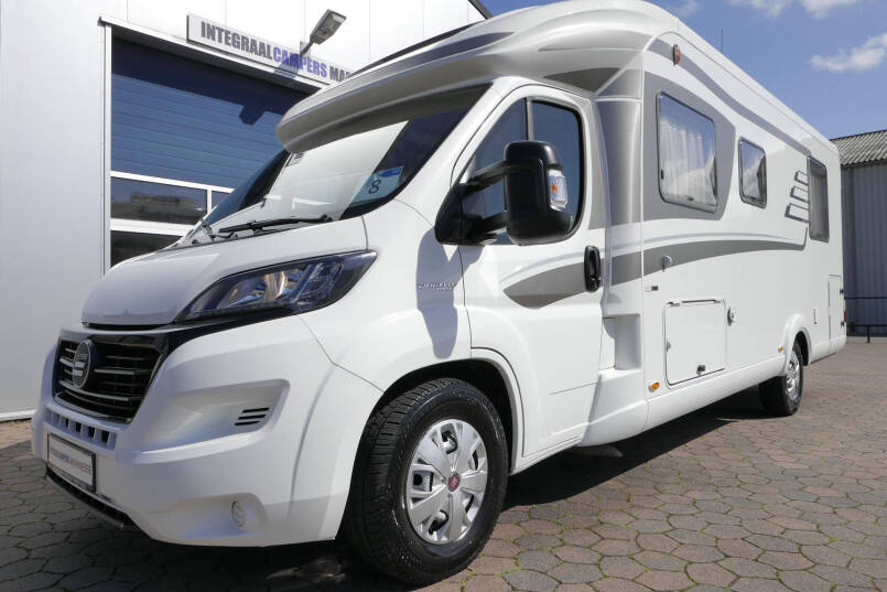 Hymer T 708 SL | 3.0 Automaat | Queensbed | Vlakke vloer | Airco 9