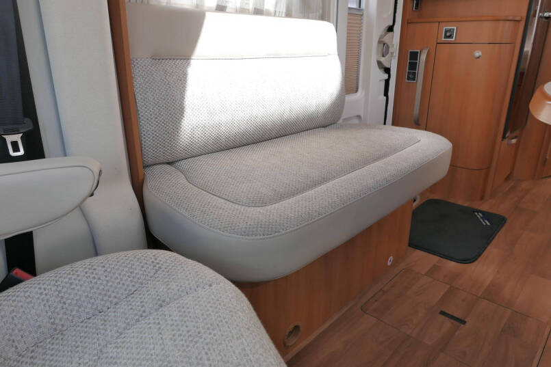 Hymer T 708 SL | 3.0 Automaat | Queensbed | Vlakke vloer | Airco 30