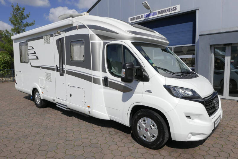 Hymer T 708 SL | 3.0 Automaat | Queensbed | Vlakke vloer | Airco 4