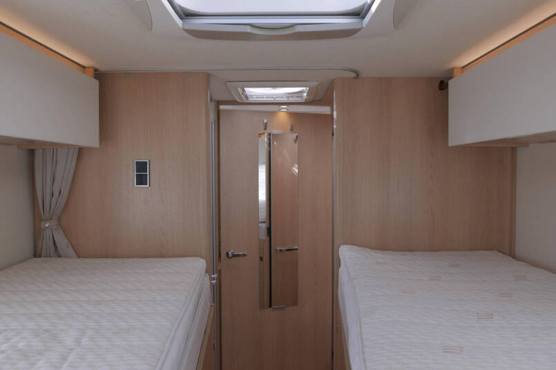 Hymer BMC-I 680 ModernComfort | Bovenkastjes | Levelsysteem | Lithium | Alde 50