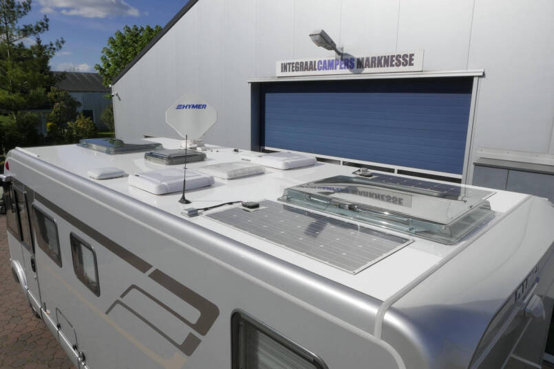 Hymer BMC-I 680 ModernComfort | Bovenkastjes | Levelsysteem | Lithium | Alde 61