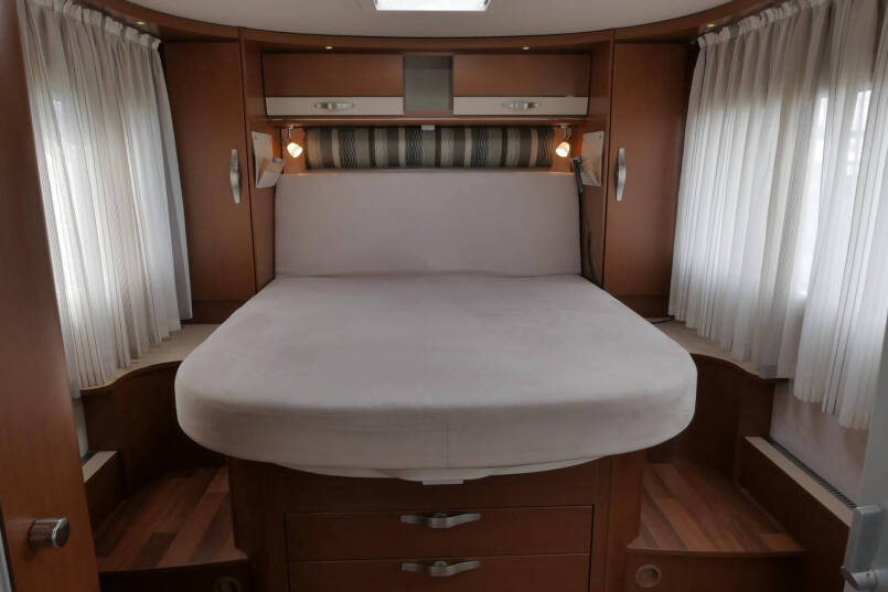 Hymer B 690 StarLine | V6 Mercedes | Queensbed | Levelsysteem | Airco 43