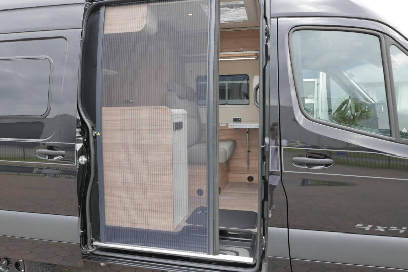 Hymer Grand Canyon S 4X4 | 300 AH SuperB | 190 pk Automaat | 15