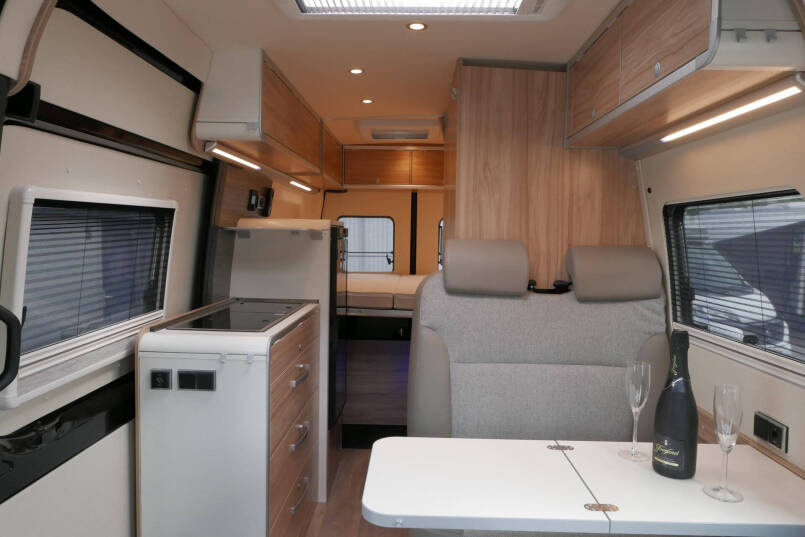 Hymer Grand Canyon S 4X4 | 300 AH SuperB | 190 pk Automaat | 36