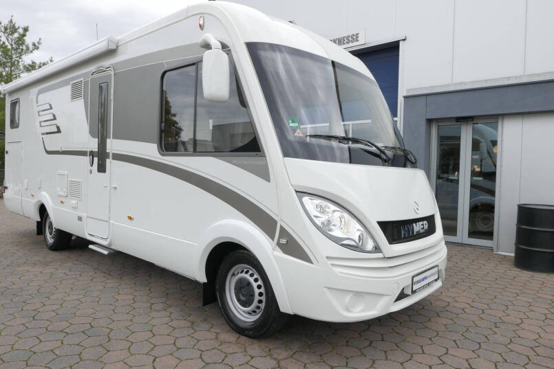 Hymer ML-I 620 | Mercedes | Bovenkastjes | Levelsyteem | Enkele bedden 4